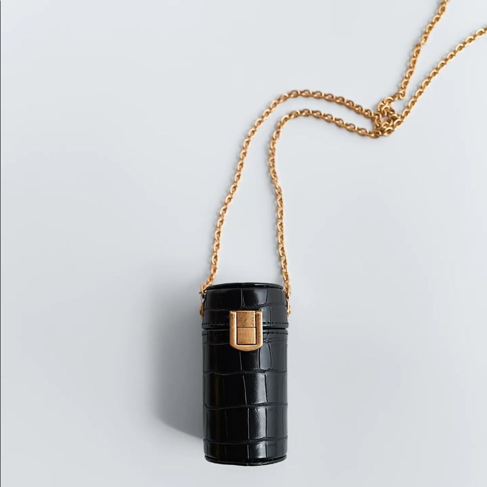 ✨Host Pick✨ ZARA MINI TUBE BAG - Picture 2 of 5